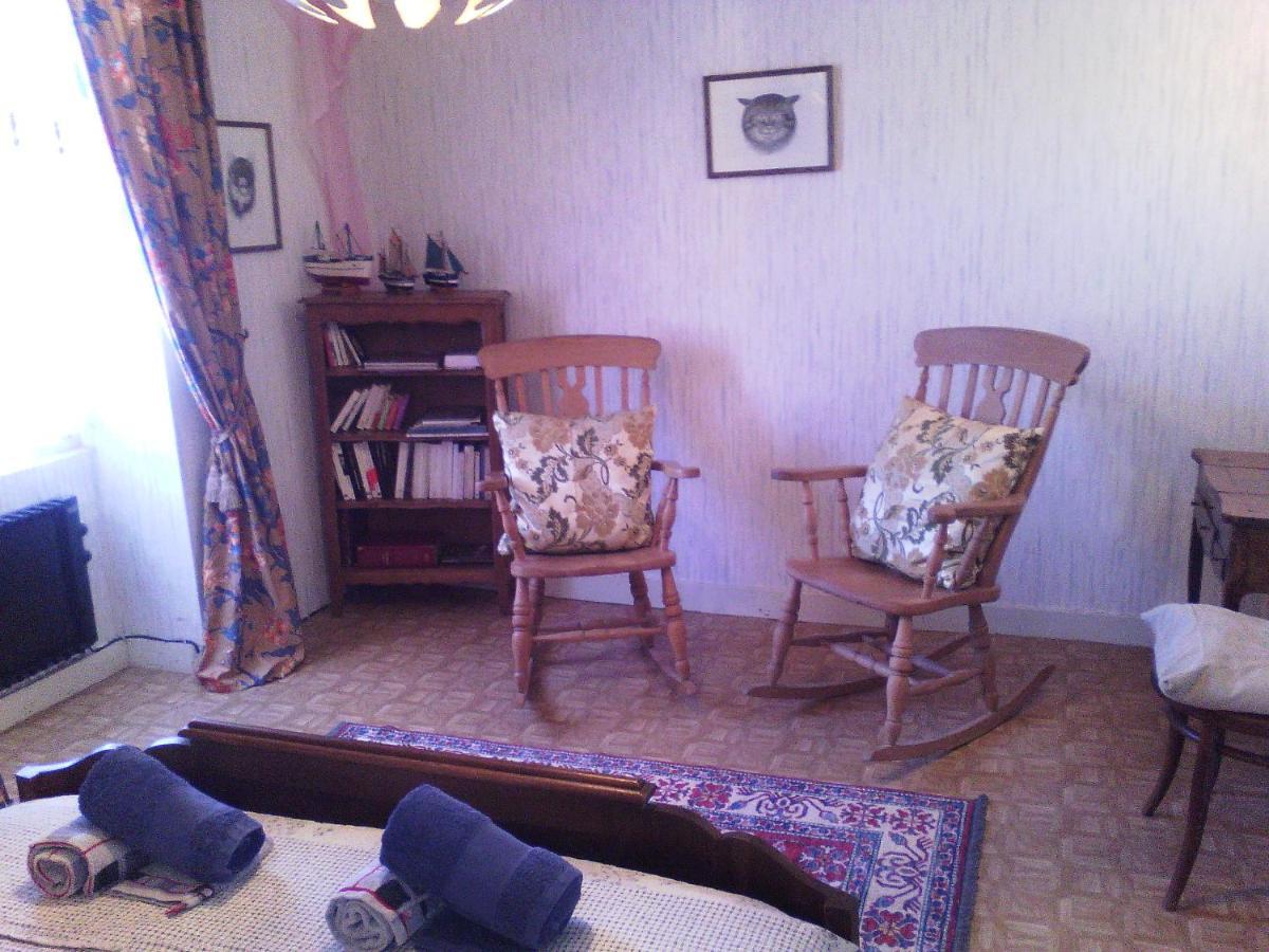 L'Ancien Patronage Guest House Caumont-sur-Garonne Exterior photo