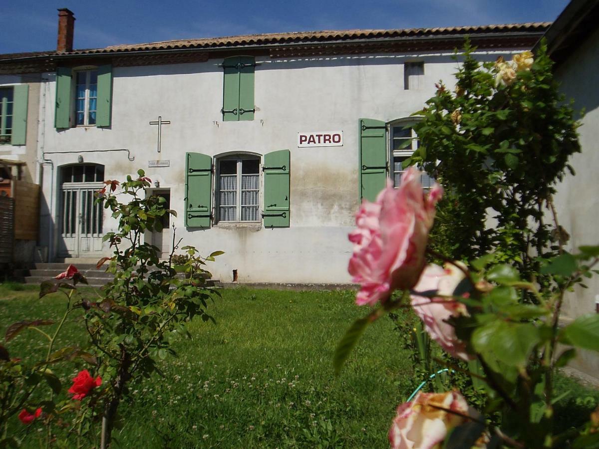 L'Ancien Patronage Guest House Caumont-sur-Garonne Exterior photo